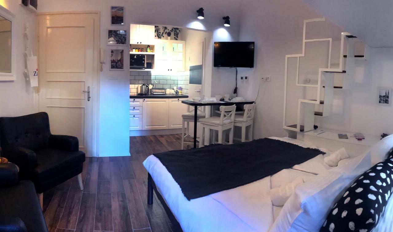 Mely Apartment In The City Center Загреб Экстерьер фото